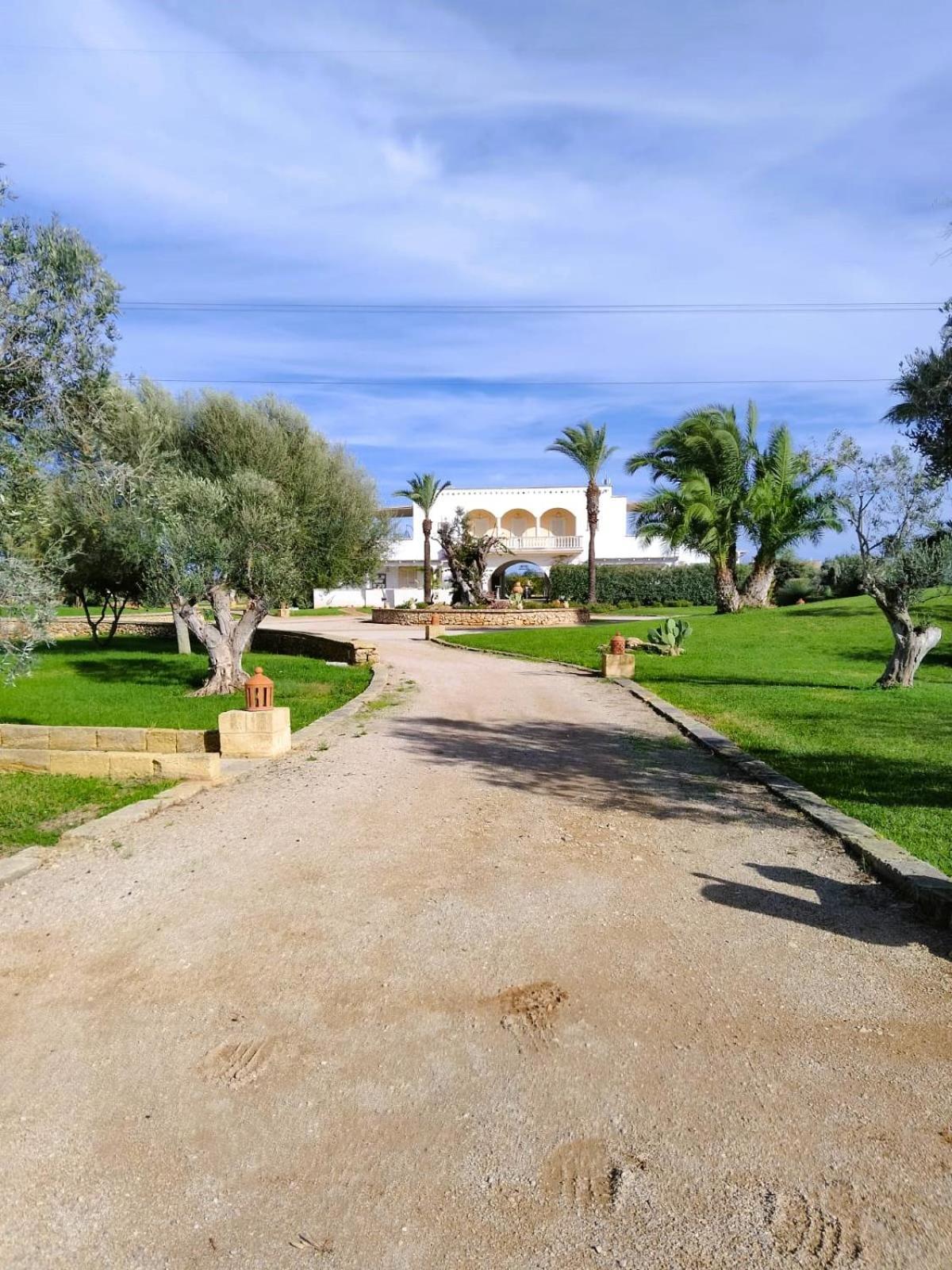 Aparthotel Borgo Rosso Terra Gallipoli Exterior foto